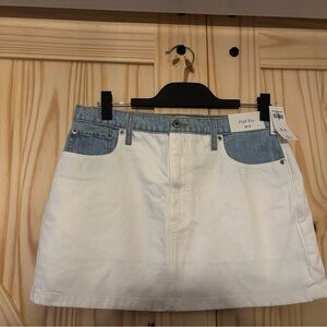 NWT Abercrombie & Fitch White and Blue Denim Mini High Rise Skirt size 8